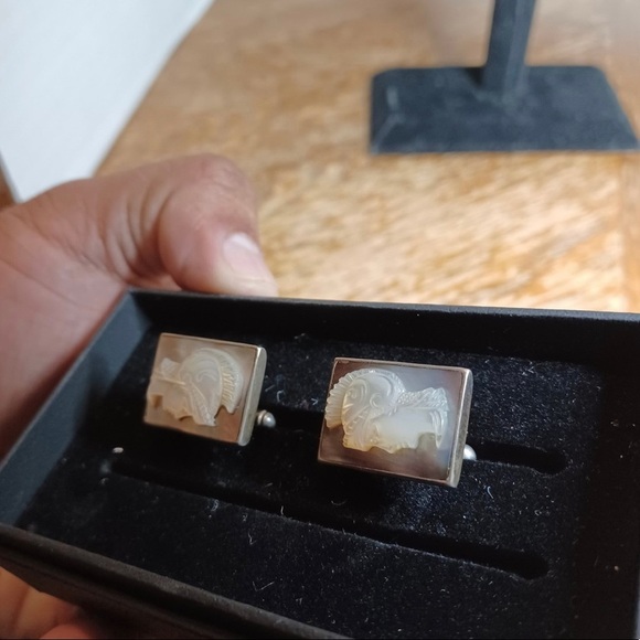 VINTAGE STERLING SILVER MOTHER OF PEARL MOP CAMEO CUFFLINKS. - Picture 6 of 8